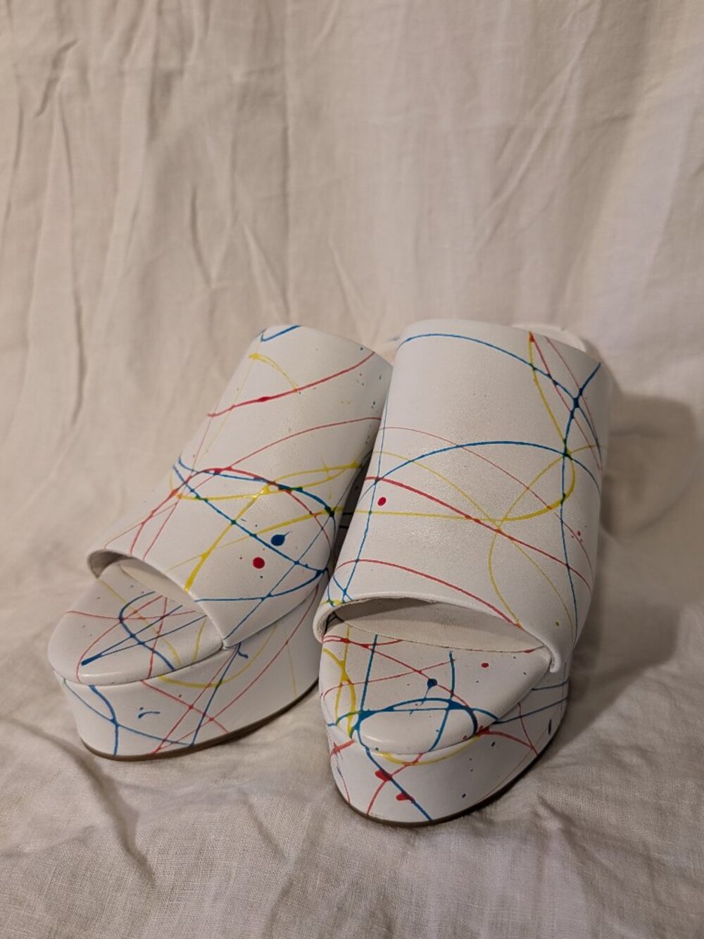 Charlotte Stone White Paint Splatter Platform Slide